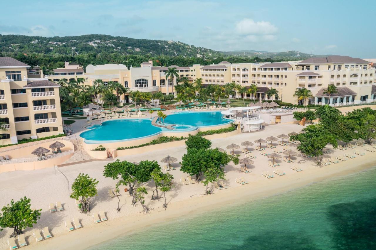 Iberostar Waves Rose Hall Beach Montego Bay Exterior foto
