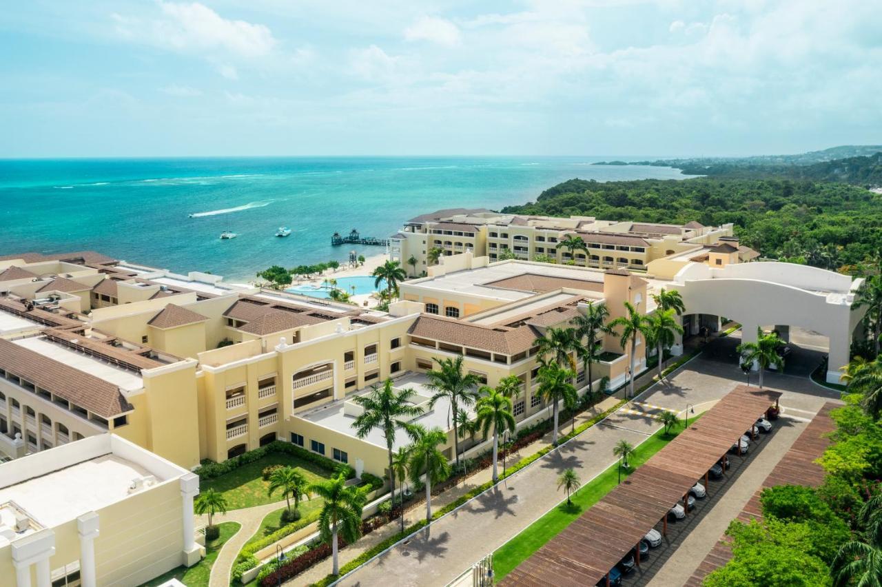 Iberostar Waves Rose Hall Beach Montego Bay Exterior foto